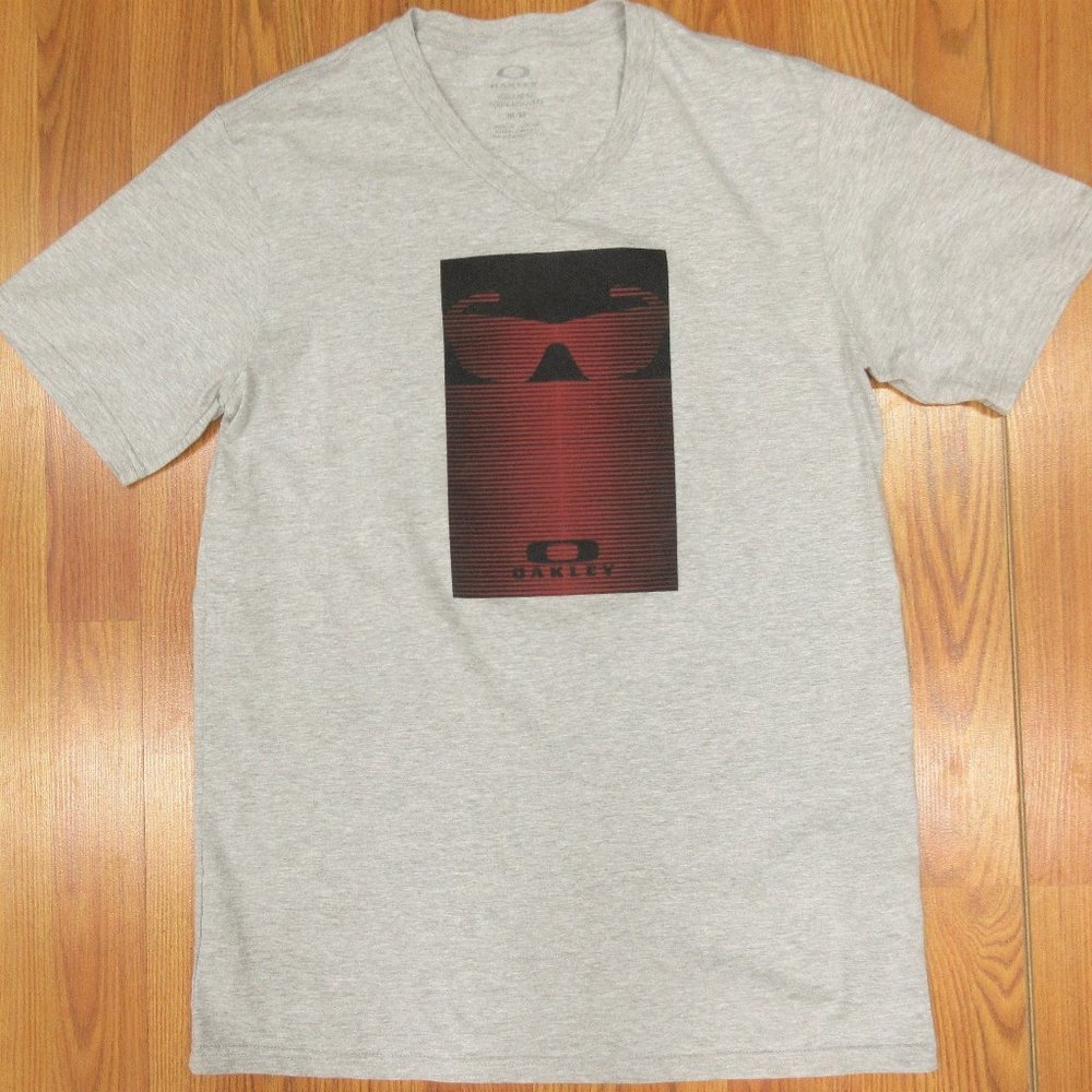 OAKLEY Mens V-NECK T-SHIRT ASH GRAY Sz MEDIUM, M